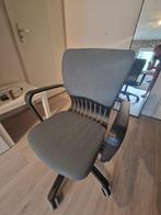 Grijze bureau stoel, Ophalen, Gebruikt, Grijs, Bureaustoel