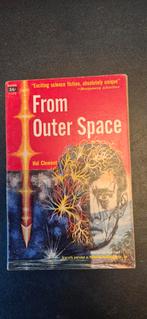 From Outer Space - Hal Clement - Avon T-173, Ophalen of Verzenden, Gelezen, Hal Clement