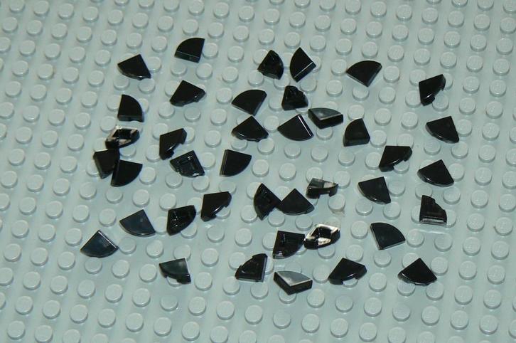 L731 Tegels gebogen 1x1 zwart 40 st., Kinderen en Baby's, Speelgoed | Duplo en Lego, Nieuw, Lego, Losse stenen, Ophalen of Verzenden