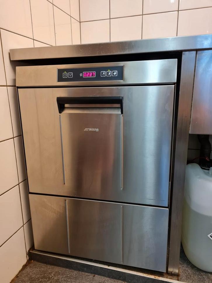 SMEG ud505ds VAATWASSER - 2 WEKEN OUD !, Zakelijke goederen, Horeca | Keukenapparatuur, Nieuw zonder verpakking, Ophalen of Verzenden