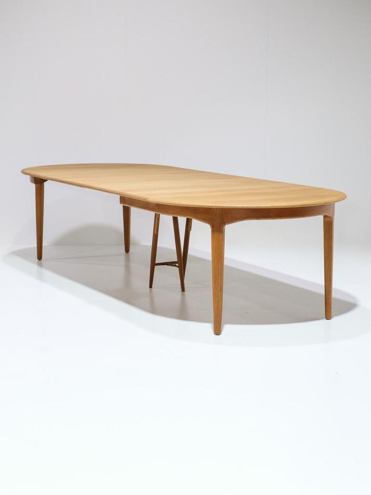 Uitschuifbare eettafel Henning Kjaernulf 62 eiken Sorø, Huis en Inrichting, Tafels | Eettafels, Zo goed als nieuw, 100 tot 150 cm