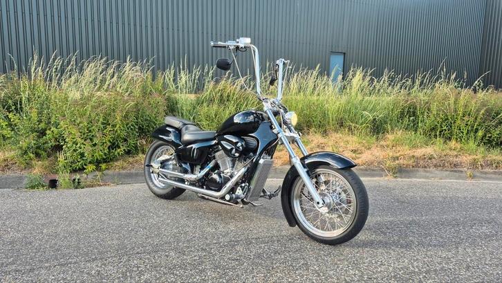 honda shadow 600 custom, Motoren, Motoren | Honda, Particulier, Chopper, 12 t/m 35 kW, 2 cilinders, Ophalen