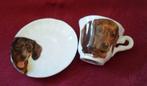 Miniatuur kop en schotel. Teckel / Tekkel.Porselein. England, Ophalen of Verzenden