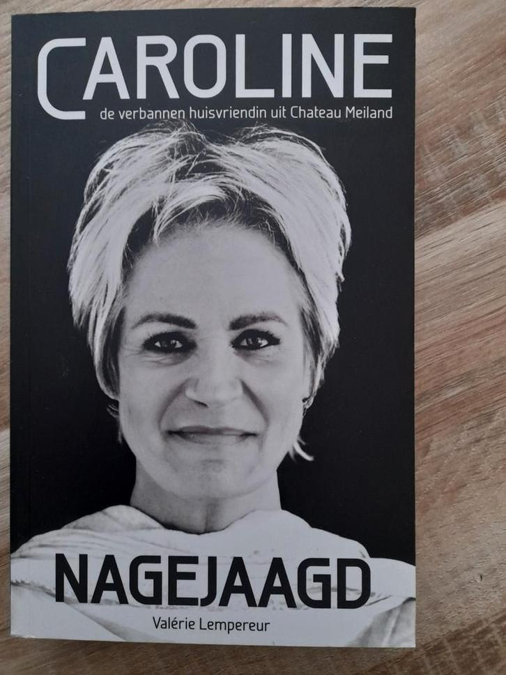 Caroline - Valérie Lempereur, Boeken, Biografieën, Zo goed als nieuw, Film, Tv en Media, Ophalen of Verzenden