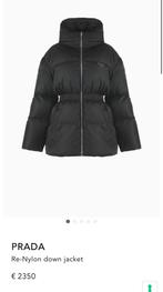 Prada donsjas - Maat L - Zwart nieuw met kaartjes, Kleding | Dames, Ophalen of Verzenden, Zo goed als nieuw, Maat 42/44 (L), Zwart