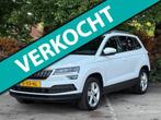 Skoda Karoq 1.5 TSI ACT Business Edition 1e Eigenaar Nap Aut, 65 €/maand, Stof, 4 cilinders, Wit