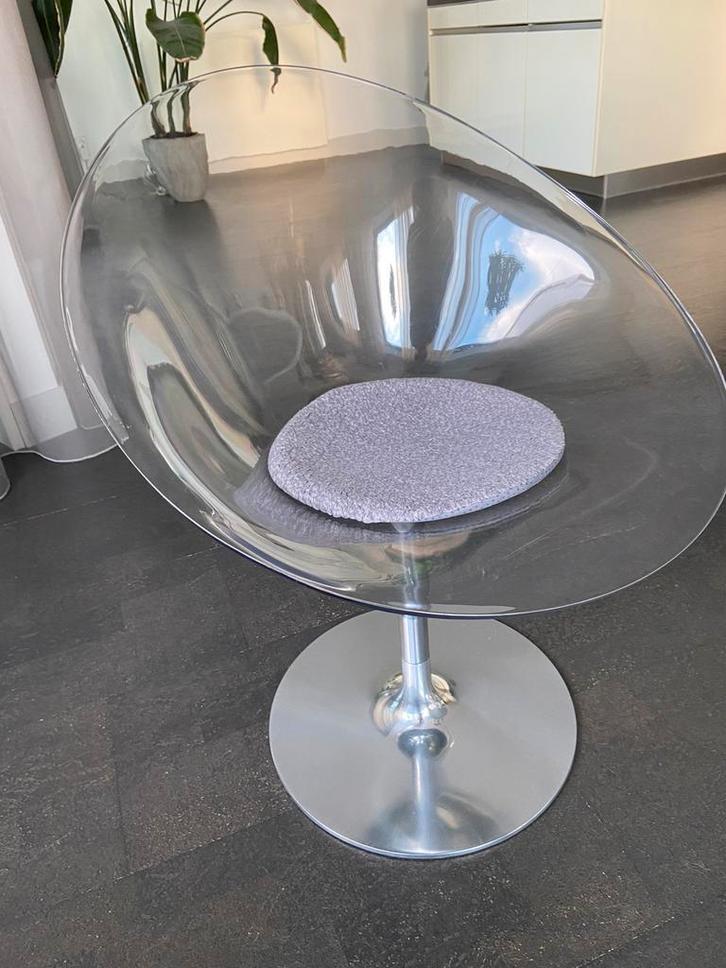 Originele Phillip Starck stoelen by Kartell, kleur Kristal, Huis en Inrichting, Stoelen, Gebruikt, Vijf, Zes of meer stoelen, Kunststof