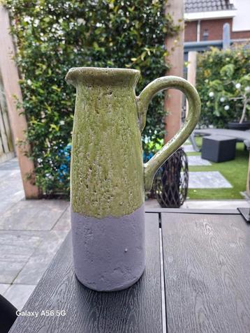 Keramieken Kan/Vaas Groen/Paars beschikbaar voor biedingen