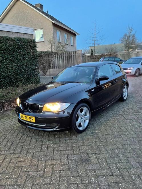 BMW 1-Serie (e87) 2.0 118I 3DR AUT 2007 Zwart, Auto's, BMW, Particulier, 1-Serie, Benzine, Euro 4, B, Hatchback, Automaat, Origineel Nederlands