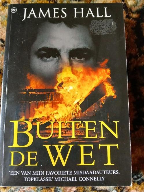 Buiten de Wet James Hall, Boeken, Thrillers, Gelezen, Nederland, Ophalen of Verzenden