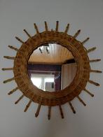 Vintage zonnespiegel in bamboe+rotan met vlakke spiegel, Antiek en Kunst, Ophalen of Verzenden