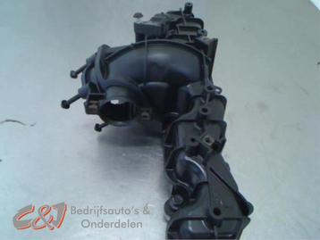 Inlaatspruitstuk van een Peugeot Boxer beschikbaar voor biedingen