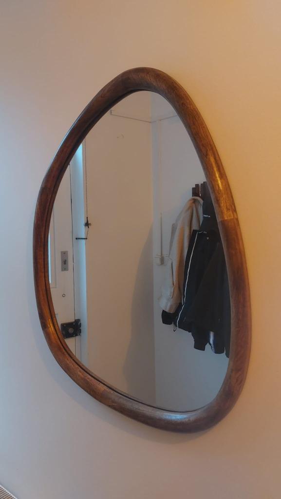 Spiegel van mangohout, Huis en Inrichting, Woonaccessoires | Spiegels, Zo goed als nieuw, 50 tot 75 cm, Minder dan 100 cm, Overige vormen