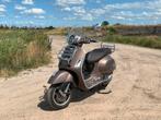 Vespa GTS 300cc 4takt 2017 Motor | Scooter | Motorscooter, Ophalen, Zo goed als nieuw