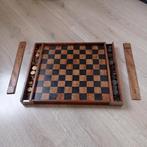 Vintage houten damspel
34 x 34 cm, Hobby en Vrije tijd, Gezelschapsspellen | Bordspellen, Ophalen of Verzenden