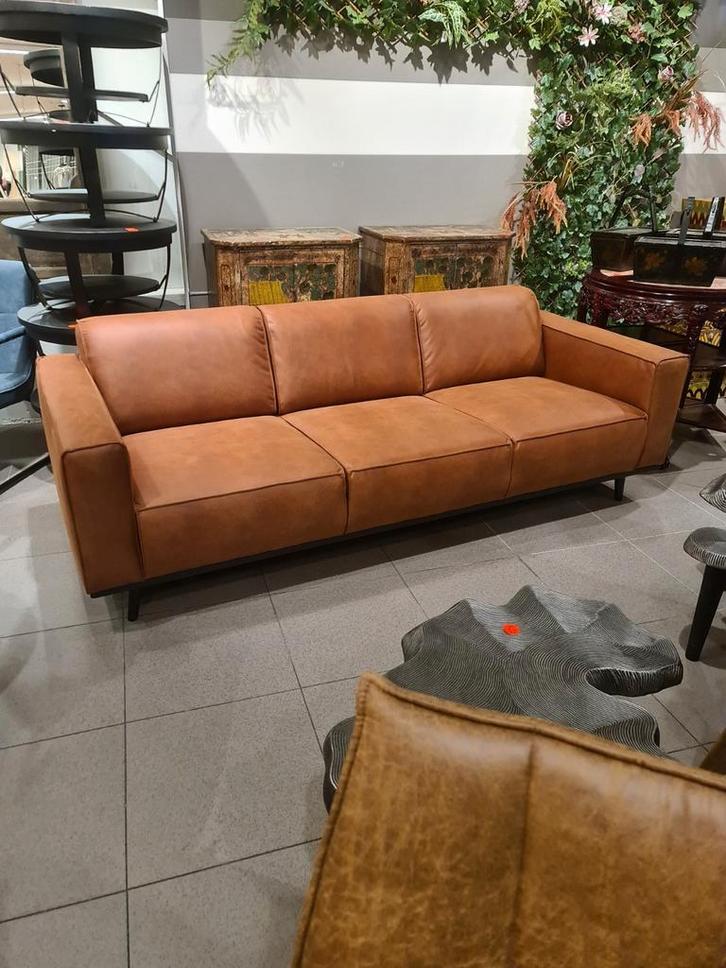 Nieuwe 3zits bank cognac buffelleer 230cm €650, Huis en Inrichting, Woonaccessoires | Overige, Nieuw, Ophalen