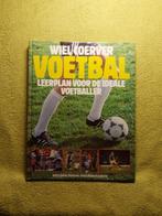 Wiel Coerver Voetbal Leerplan voor de ideale voetballer., Boeken, Ophalen of Verzenden