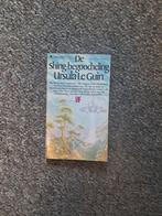 De Shing-begoocheling/ Ursula Le Guin, Ophalen of Verzenden, Gelezen, Ursula Le Guin