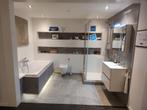 Showroom model badkamer, Ophalen, Nieuw, Met bad