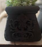 2 Landelijke Zware Potten - Super Mooi!, Steen, Zwart, Ophalen of Verzenden, Zo goed als nieuw