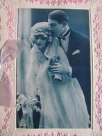 Grote Antieke Dubbele Franse Paper Card met Bruidspaar, Verzamelen, Verzenden, Voor 1920, Feest(dag)