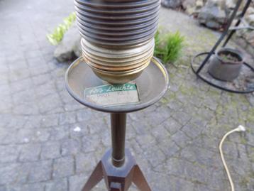 Vloerlamp statieflamp raketlamp tripod jaren 50 fifties beschikbaar voor biedingen