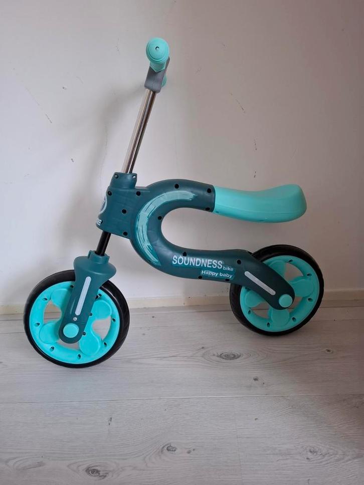 Groen/mint kleurige stoere loopfiets, loopfietsje, Kinderen en Baby's, Speelgoed | Buiten | Voertuigen en Loopfietsen, Nieuw, Loopfiets