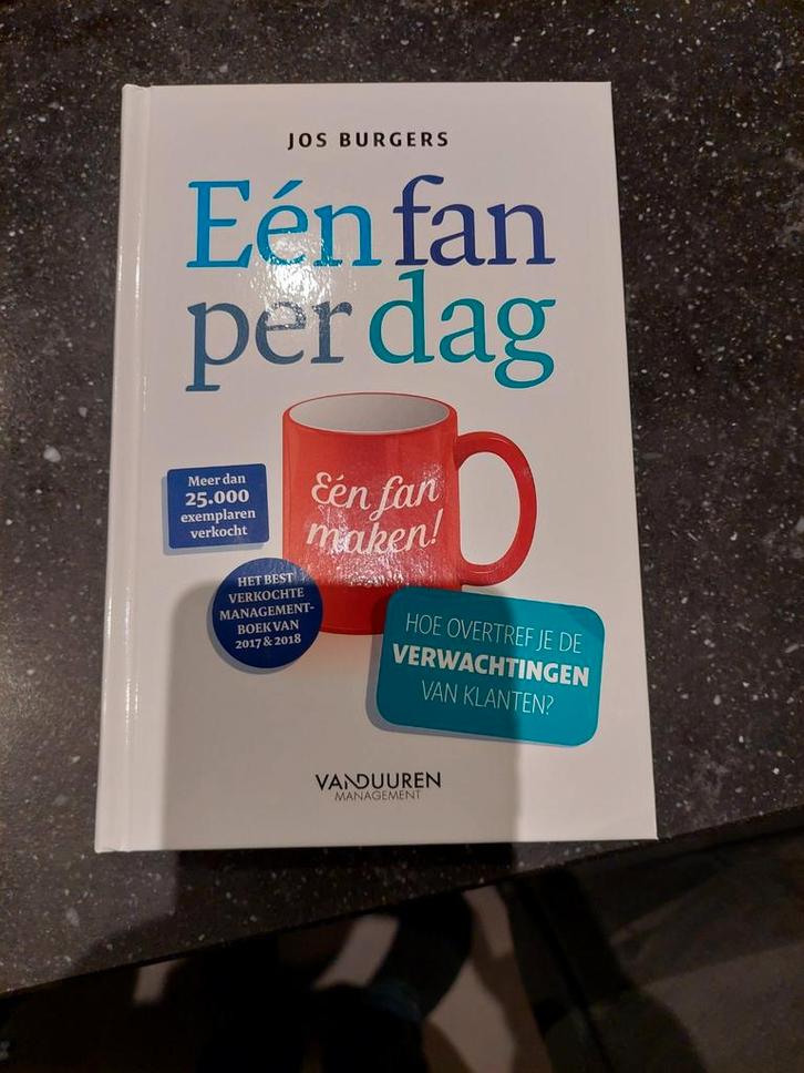 Eén fan per dag - Jos Burgers, Boeken, Economie, Management en Marketing, Nieuw, Management, Ophalen of Verzenden