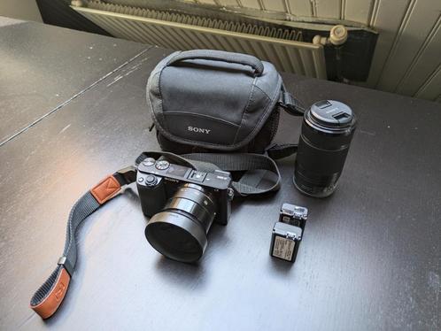 Sony A6000 + Sigma 30mm 2.8 +  210mm telelens, Audio, Tv en Foto, Overige Audio, Tv en Foto, Zo goed als nieuw, Ophalen of Verzenden