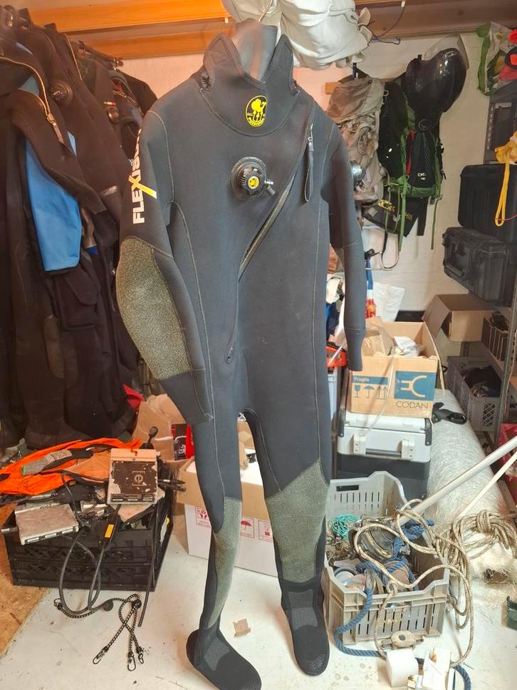Droogpak Poseidon - Duikuitrusting, Watersport en Boten, Duiken, Duikpak, Ophalen of Verzenden