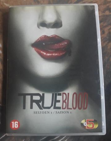 5 DVD True blood seizoen 1 beschikbaar voor biedingen