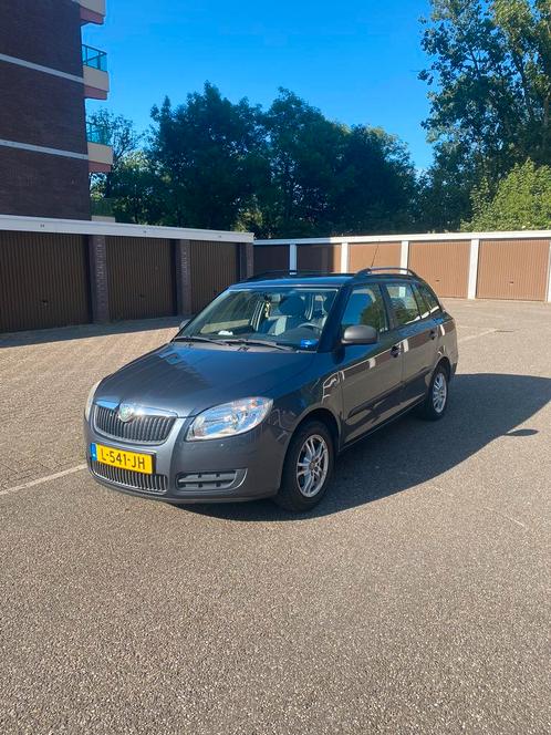 Skoda Fabia 1.2 Go AUX/AC/, Auto's, Skoda, Particulier, Fabia, Airbags, Airconditioning, Boordcomputer, Dakrails, Elektrische ramen