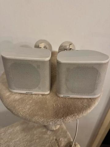 Bose acoustimass 3 links en rechts  beschikbaar voor biedingen