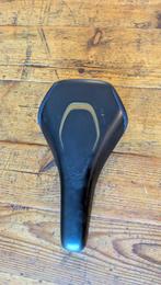 Selle Royal Fietszadel - Zwart met gouden accent, Ophalen, Zo goed als nieuw, Algemeen, Zadel