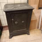 Antieke ijzeren kluis, Antiek en Kunst, Ophalen