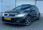 Volkswagen Golf 7.5 1.5 TSI 150pk 5D 2018 Zwart, Auto's, Voorwielaandrijving, 1498 cc, 4 cilinders, Zwart