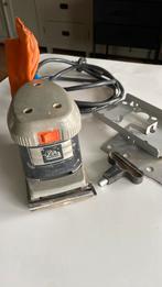 Elu vlak schuurmachine, Doe-het-zelf en Verbouw, Ophalen of Verzenden, Gebruikt, Minder dan 600 watt, Vlakschuurmachine