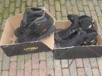 1 paar Nieuwe  veiligheids schoenen mt 45 Grisport, Ophalen, Nieuw