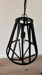 Prachtige stalen lamp, Huis en Inrichting, Lampen | Hanglampen, Ophalen of Verzenden, Zo goed als nieuw