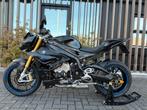 BMW S 1000 R - 2018 - Akrapovic - bomvol opties, Motoren, Motoren | BMW, 4 cilinders, Motorrijbewijs A, Bedrijf, Handvatverwarming