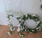 Witte kandelaars met bloemdecoratie, Overige materialen, 50 tot 75 cm, Ophalen of Verzenden, Zo goed als nieuw