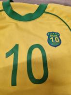 Voetbalset shirt en broek brazilie , maat 128, Ophalen of Verzenden