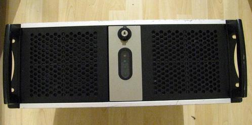 Chenbro RM42300 rev b server chassis 19 inch, Computers en Software, Computerbehuizingen, Gebruikt, Ophalen