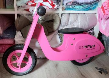 Loopscooter Simply roze beschikbaar voor biedingen