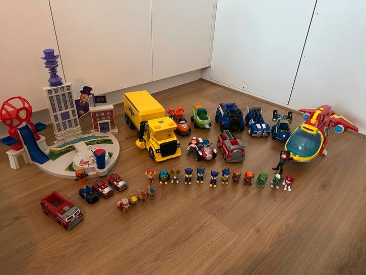 Paw Patrol Grote Speelgoed Set met Voertuigen en Pups, Kinderen en Baby's, Speelgoed | Overig, Gebruikt, Jongen of Meisje, Ophalen of Verzenden