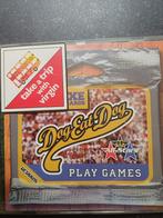 Cd : Dog eat dog : Play games, Ophalen of Verzenden, Zo goed als nieuw