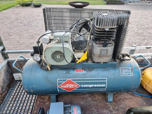 Airpress compressor.230 of 400 volt, 100 liter tank, Doe-het-zelf en Verbouw, Compressors, Gebruikt, 6 tot 10 bar, 100 liter of meer