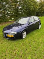 Alfa Romeo 147 1.6 T.spark 16V 77KW 5DR 2006 Blauw, Auto's, Alfa Romeo, Voorwielaandrijving, Stof, Beige, 4 cilinders