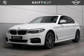 BMW 5-serie 530e M-Sport | Schuifdak | Hifi | Camera beschikbaar voor biedingen