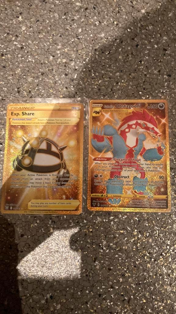 2 zeldzame gouden pokémon kaarten, Hobby en Vrije tijd, Verzamelkaartspellen | Pokémon, Nieuw, Meerdere kaarten, Ophalen of Verzenden